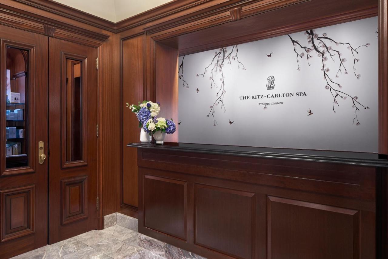Hotel The Ritz-Carlton, Tysons Corner Exterior foto